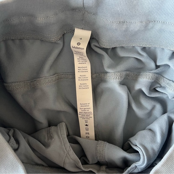 Lululemon Wide Leg Crop Capri - Picture 3 of 3